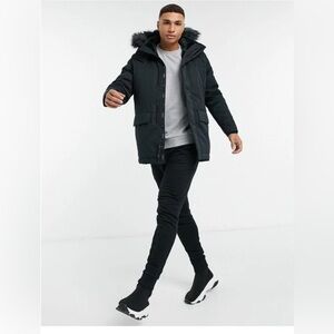 Hollister
Men's Black Faux Fur Lined Hooded Parka Coat size small